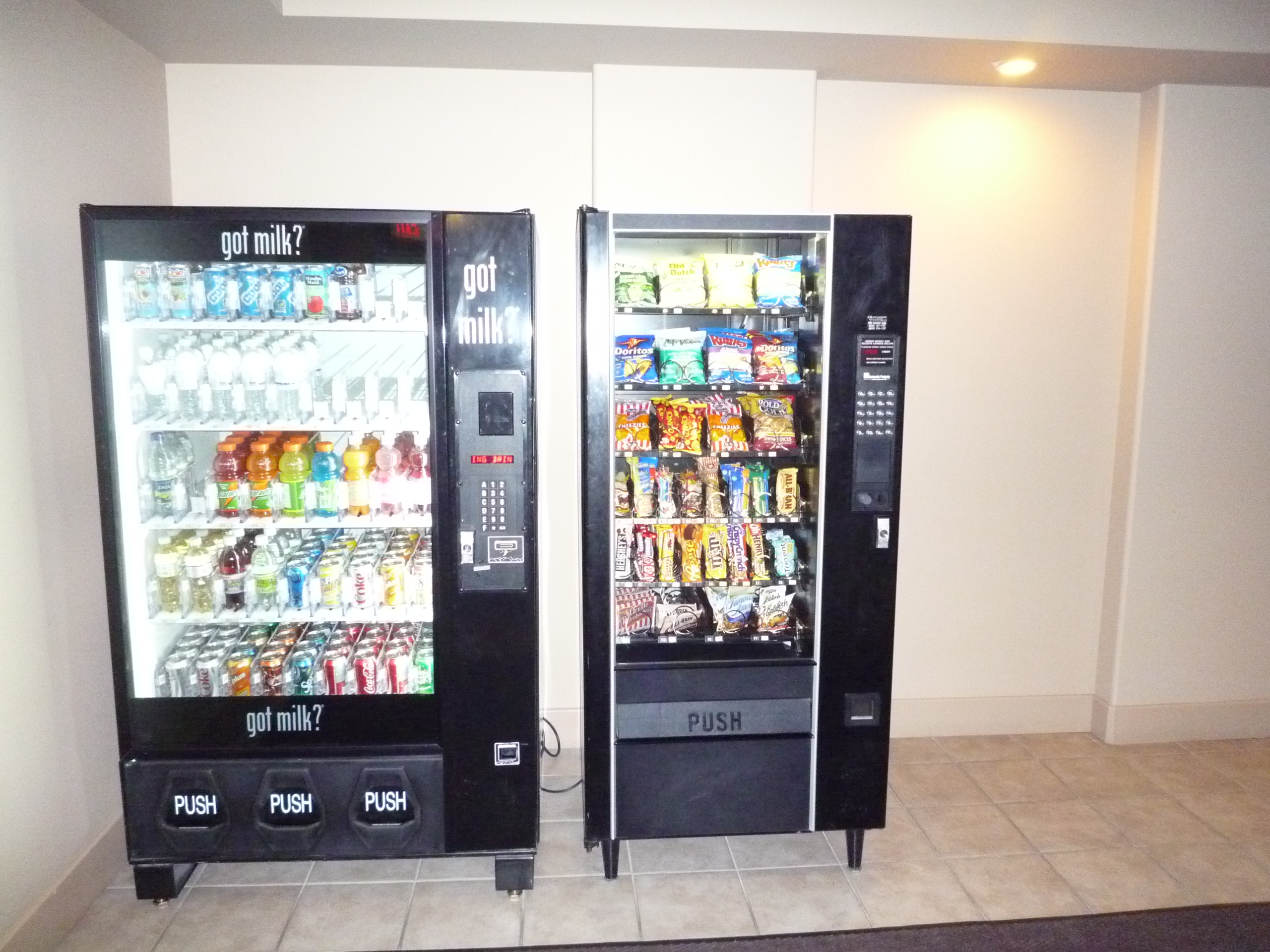 PPVending_Machines Kelowna Resort