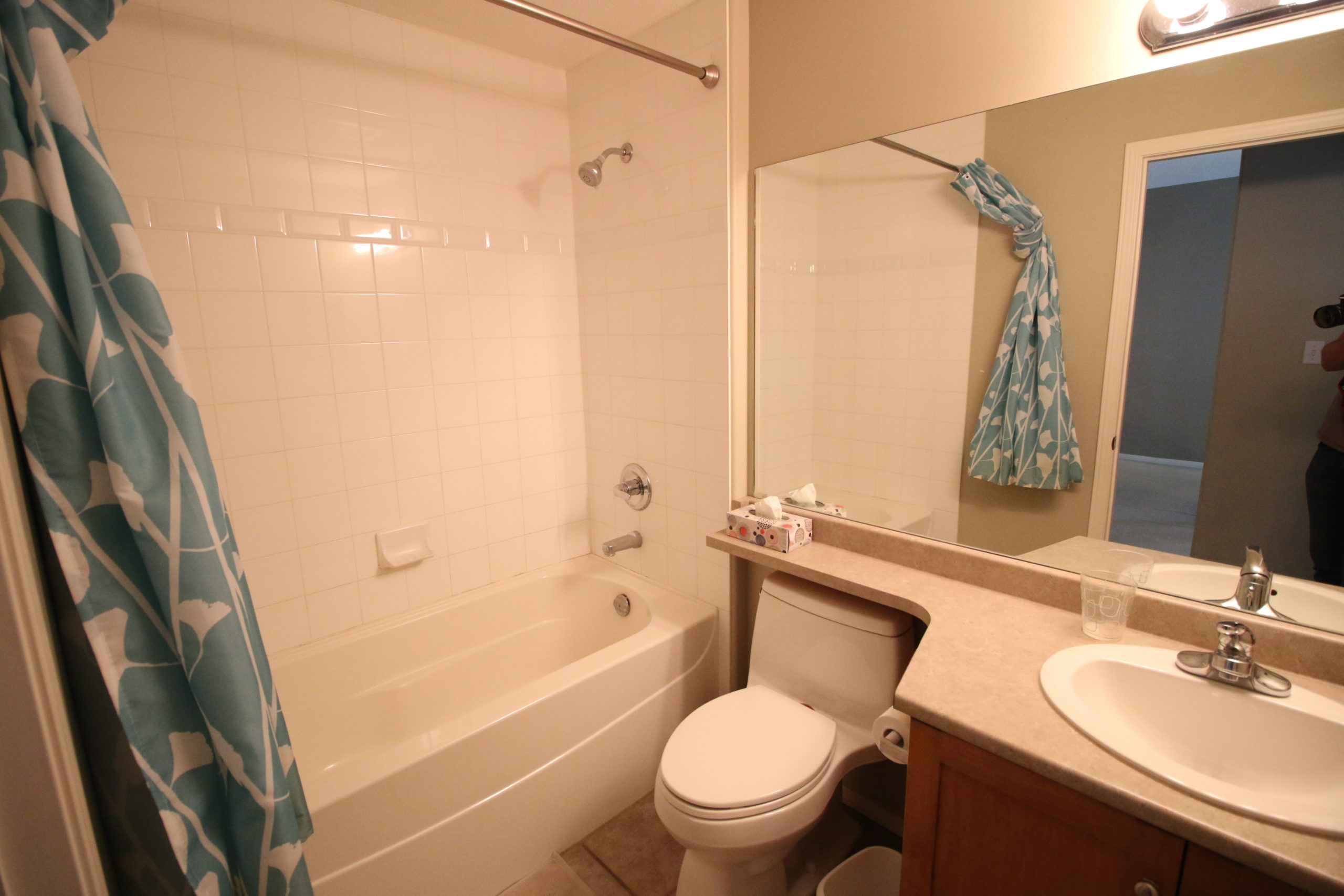 S0901Main_Bathroom Kelowna Resort