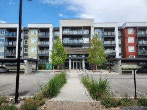 U3 Exterior Photo of Building